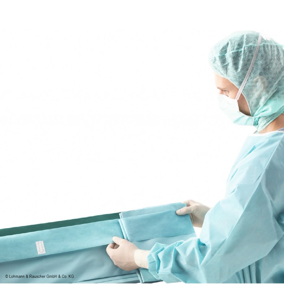 33010 33010  ~ SIEBKORB FÜR KNIEARTH. PRÄPARATIONSTISCH Aufnahme  kniearthroskopischer Präparationstisch, zur Sterilisation (Dampf- und Niedertemperatur), Lagerung und Transport, mit Instrumentenaufnahmen, Innenmaße (BxHxT)  513x134x233mm, Außenmaße (BxHxT