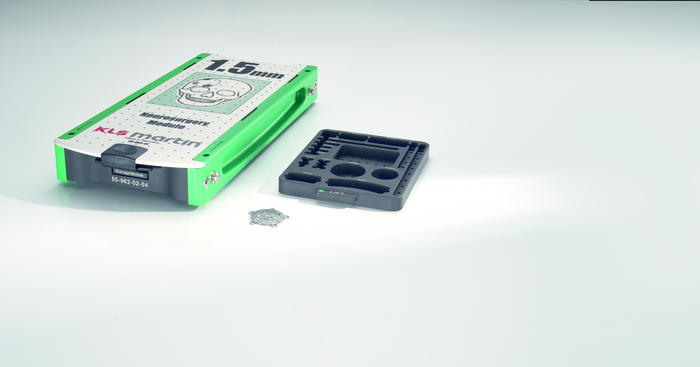 55-964-04-04 55-964-04-04  ~ INSERT 1,5 NEUROCHIRURGIE ~